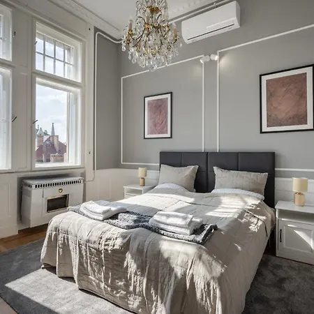 Apartment Classical With A Modern Touch! Budapest