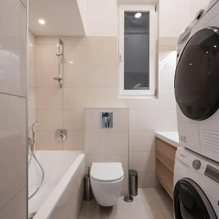 Apartment Classical With A Modern Touch! *