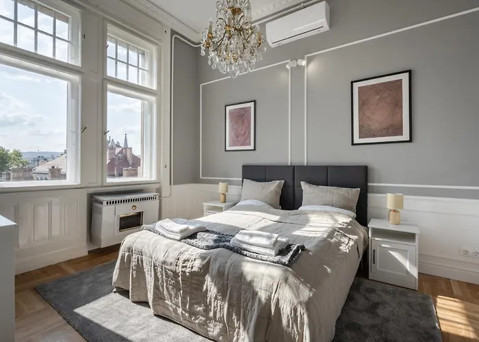 Lejlighed Classical With A Modern Touch! Budapest